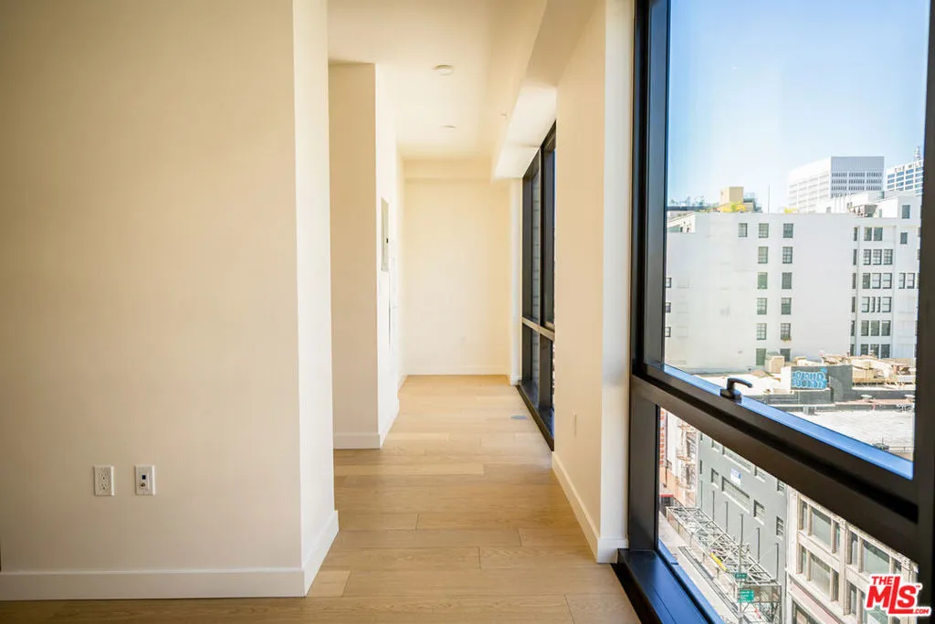 400 S Broadway 917, Los Angeles, California 90013 home-pic-9